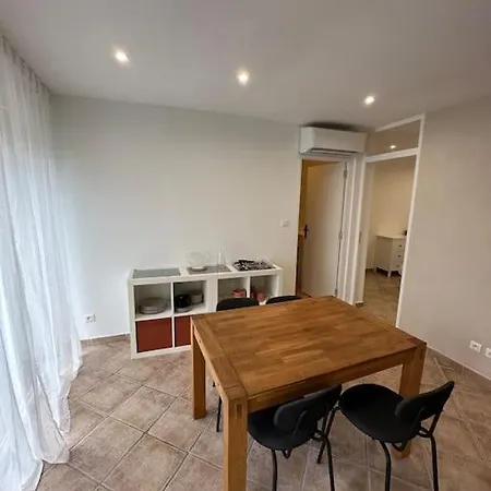 Arancetu Ii Vue Avec Piscine